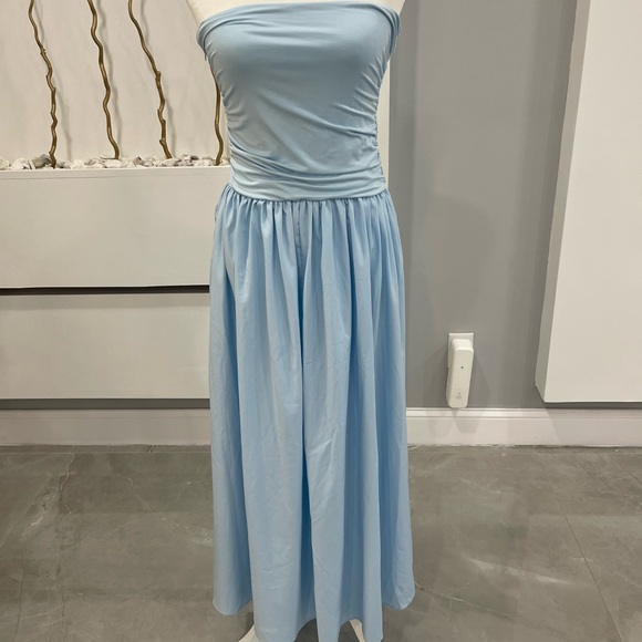Elegant Light Blue Strapless Maxi Dress - Picture 5 of 11